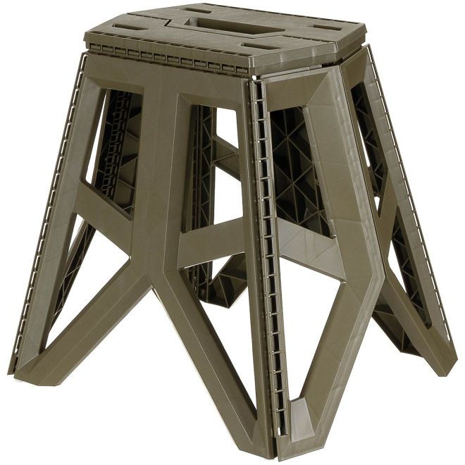 Сгъваемо къмпинг столче Fox Outdoor 40 см във военно зелен цвят (OD green) компактно, стабилно и удобно за къмпинг, лов и риболов.